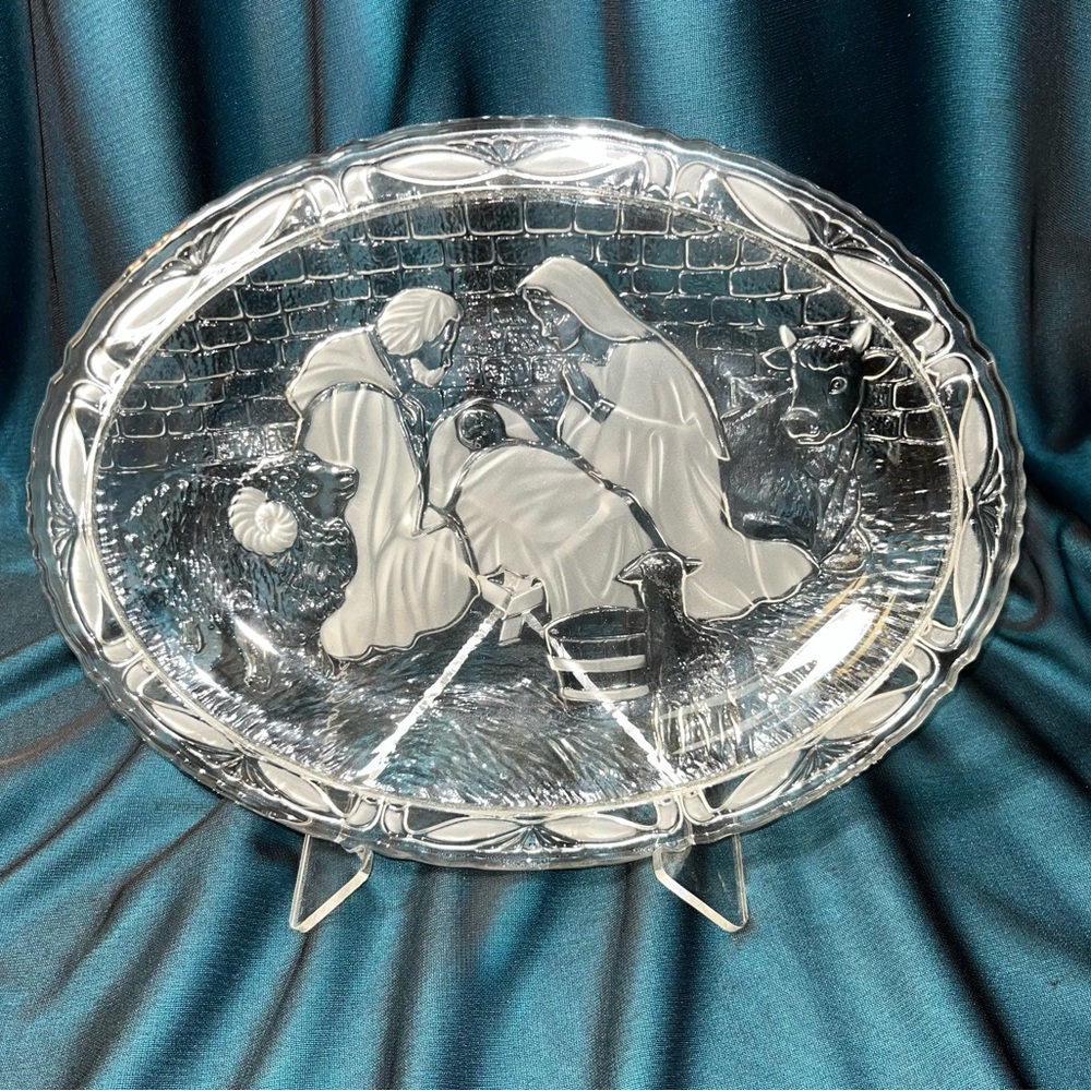 Mikasa Rejoice Crystal Nativity Platter, Stand, Box Frosted Etched 9x7 Germany